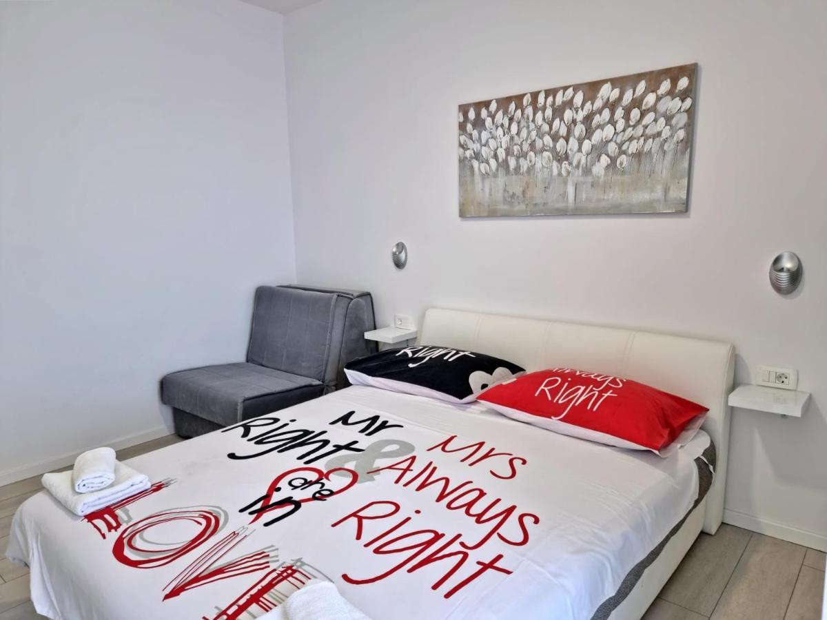 Apartment Milana Duce Exterior photo